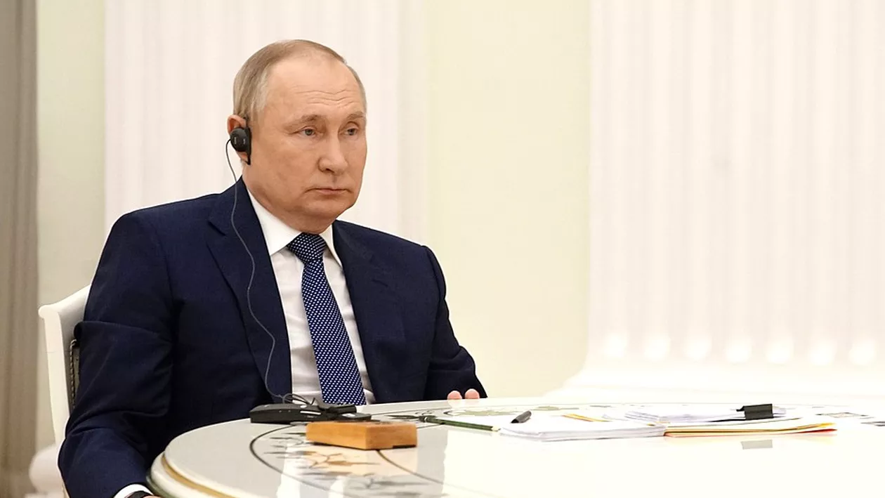 Vladimir Putin ar putea ajunge în închisoare/ Marea Britanie amenință că toți comandanții care îi urmează ordinele ilegale „se confruntă cu riscul foarte real de a ajunge într-un tribunal”