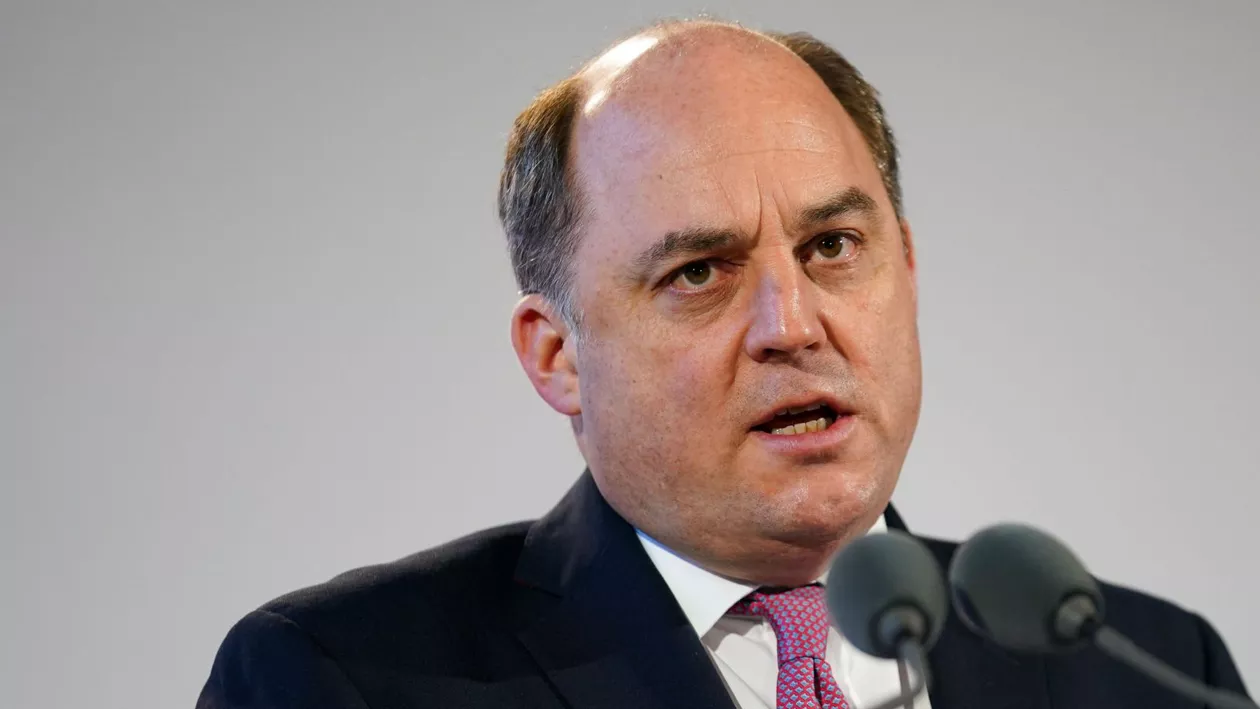 Ministrul britanic al Apărării: „Putin nu mai are nicio putere în lume. Este terminat. Armata sa este terminată”