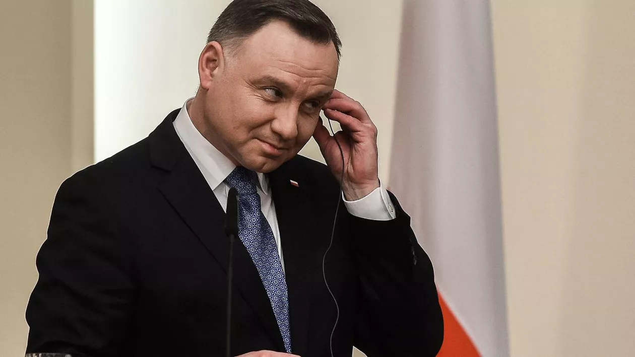 Președintele Poloniei îndeamnă la proteste dacă votul va fi anulat, dând exemplul scrutinului prezidențial anulat în România