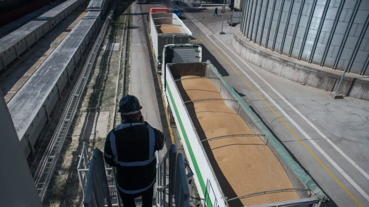 Economia Ucrainei, afectată din cauza războiului. Țara a pierdut 1,5 miliarde de dolari din exporturile de cereale