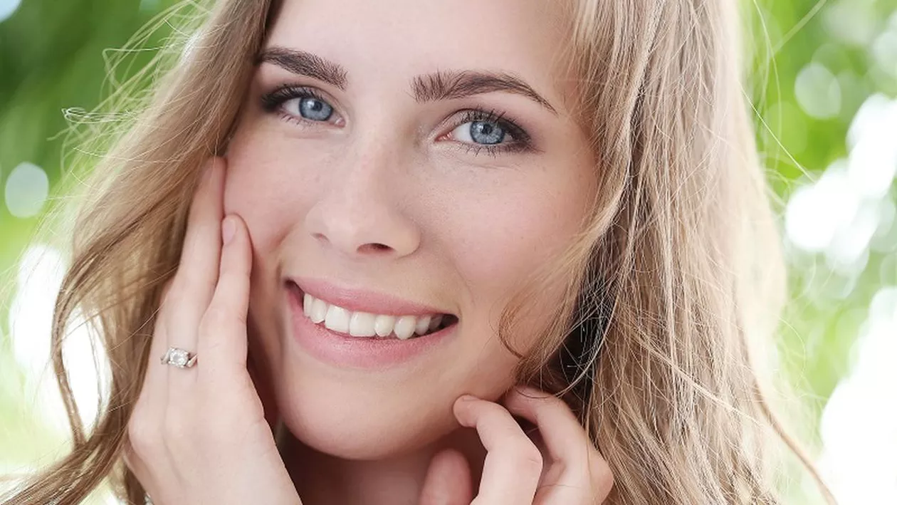 Primele zile după un implant dentar: iată cum ți se schimbă viața!