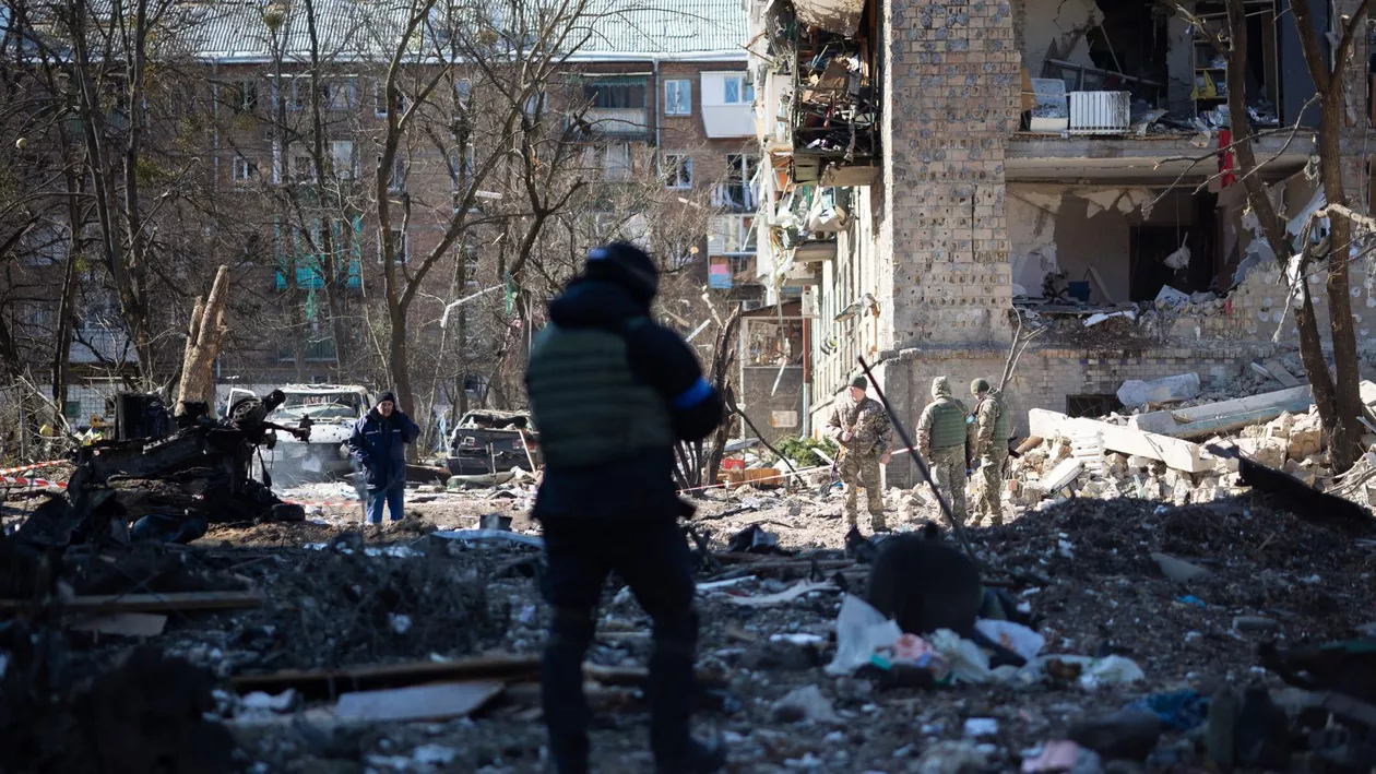 Autoritățile ucrainene au creat o aplicație prin care civilii pot transmite armatei informații despre locurile în care au văzut trupe rusești