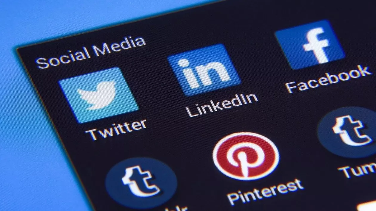 Rusia a blocat accesul la Twitter pe teritoriul întregii sale țării