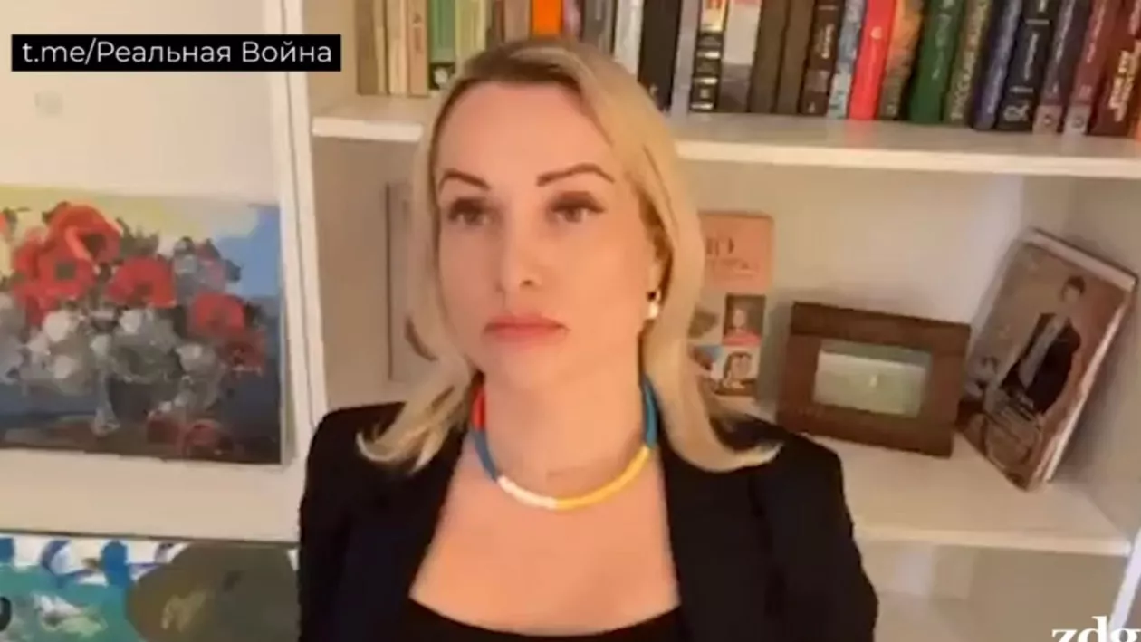 Jurnalista rusă care a protestat în direct a fost angajată de un ziar german