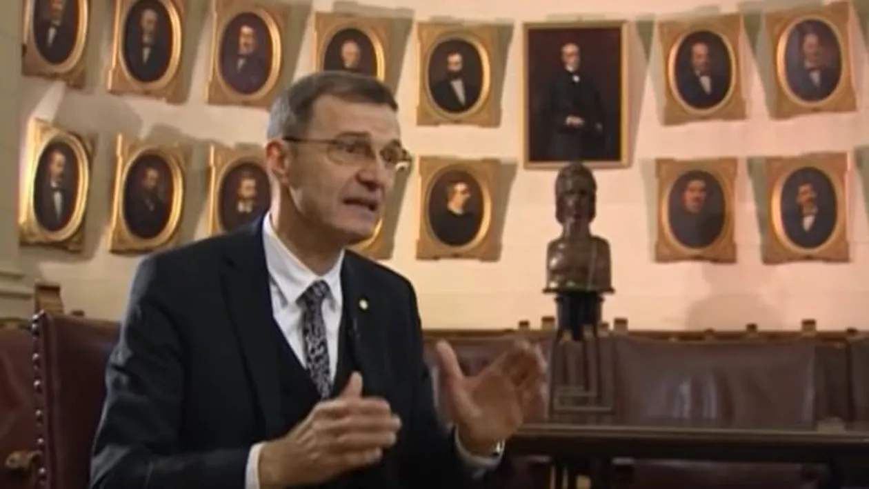 Ioan-Aurel Pop a fost votat pentru a doua oară în funcția de președinte al Academiei Române