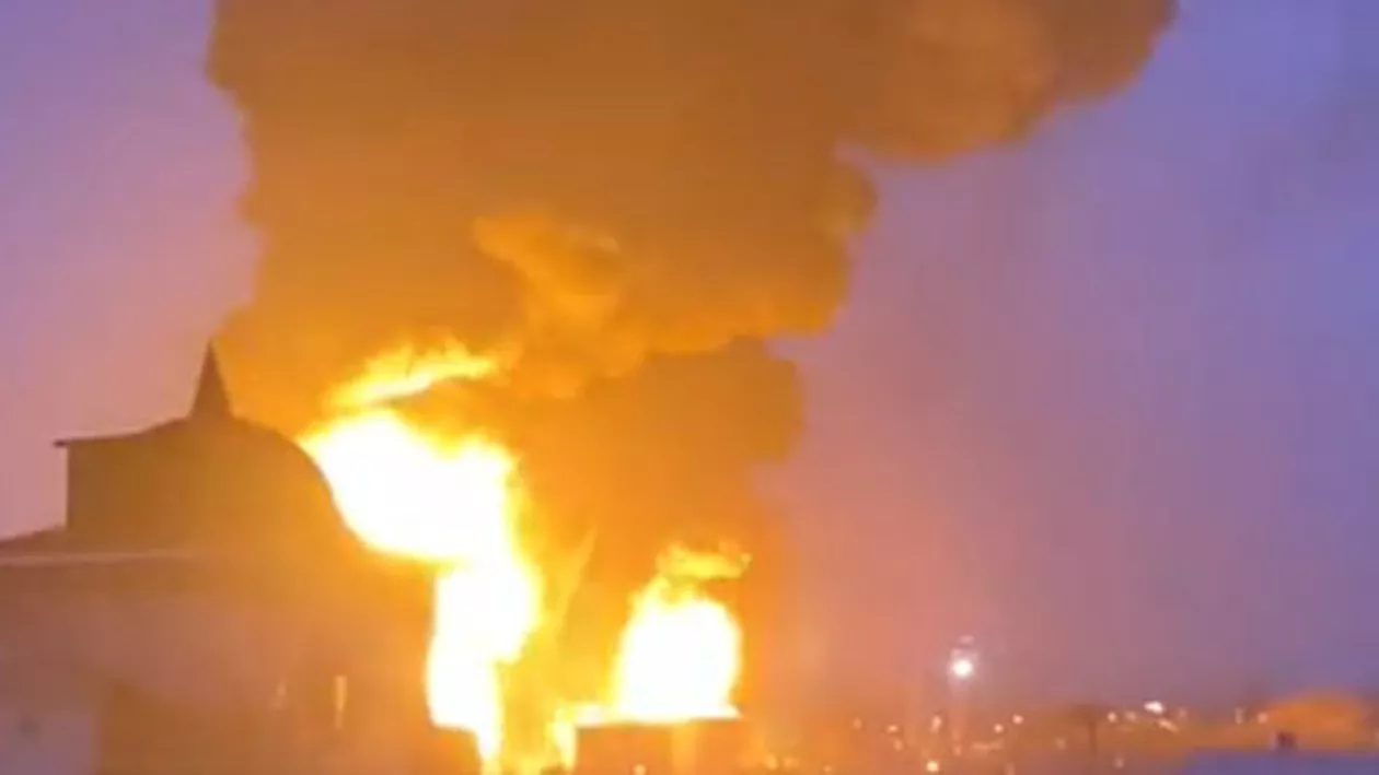 Autoritățile ruse: Depozitul de petrol din Belgorod, atacat de ucraineni, era folosit în scop civil (VIDEO)
