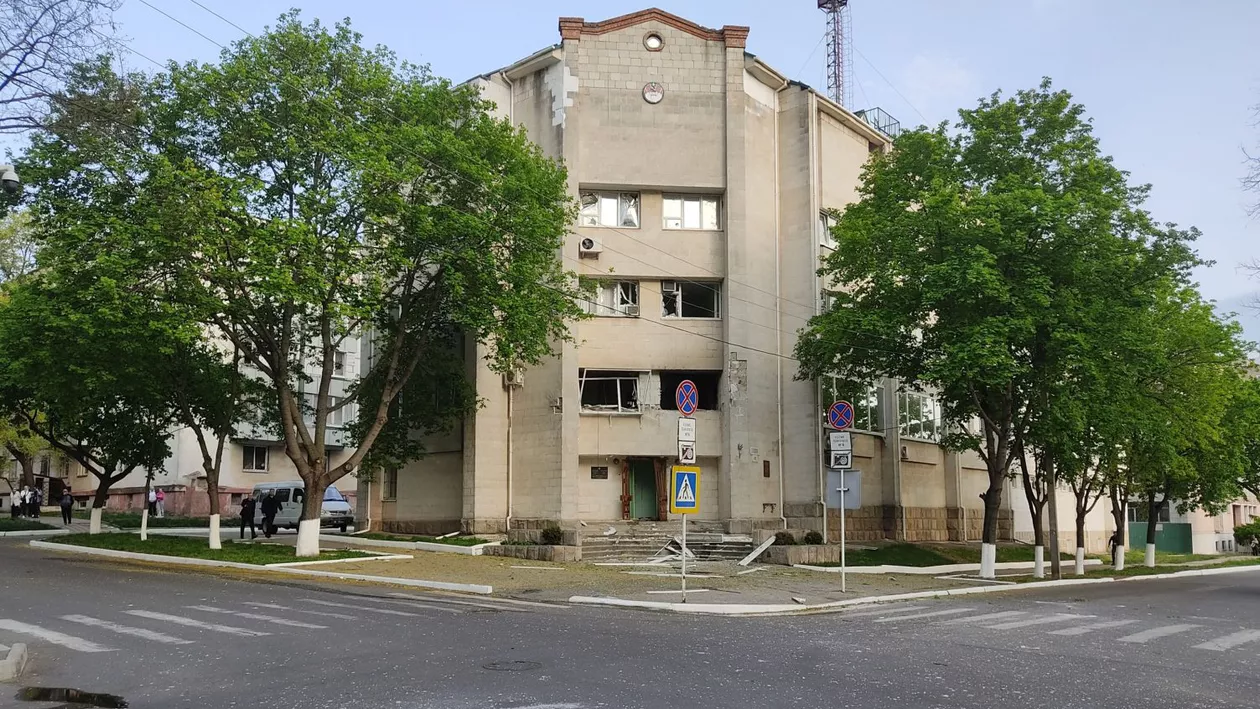 Autoritățile din Transnistria anunță un presupus atac asupra localității Cobasna, unde se află un depozit rusesc de muniție / Volodimir Zelenski: În spatele exploziilor se află serviciile speciale rusești