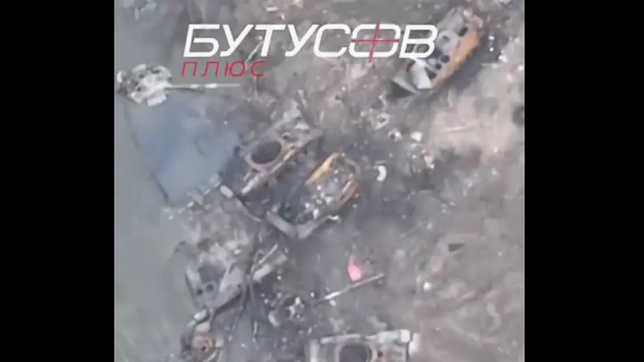 Malurile râului Donețk au devenit un cimitir de tancuri rusești. Imagini surprinse de o dronă arată amploarea dezastrului pentru armata rusă (VIDEO)