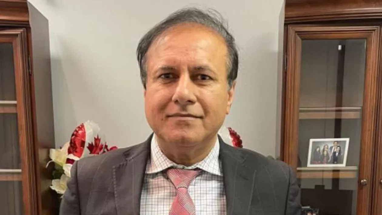 Deputat canadian, nevoit să ceară scuze după ce a participat la o videoconferință a Parlamentului din toaleta clădirii