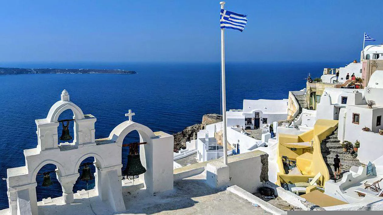 Vacanță în Grecia: prețurile s-au dublat față de anul trecut