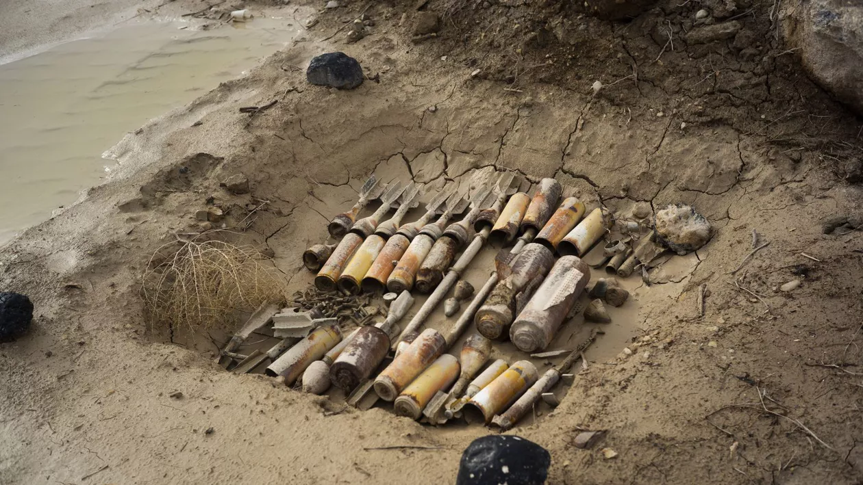 Ministrul ucrainean al apărării: ”Sunt până la cinci mine pe metru pătrat”