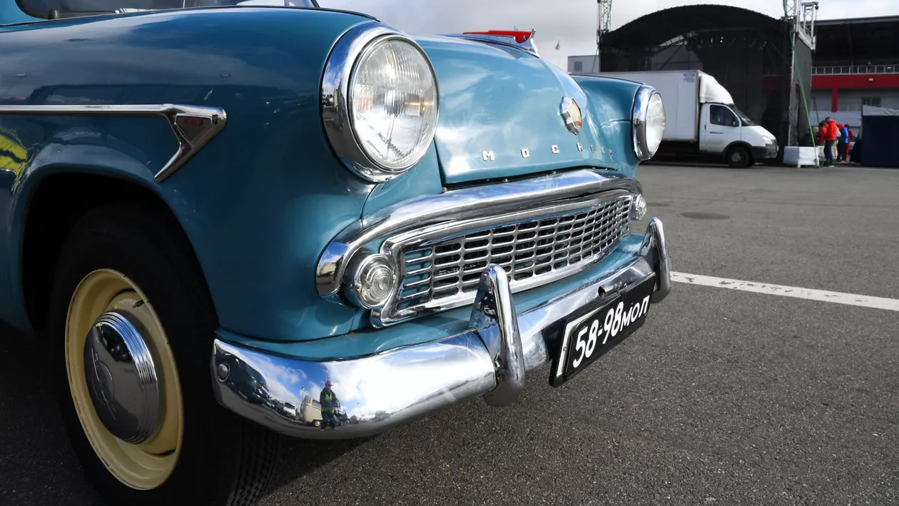 Rusia a naționalizat uzina Renault din Moscova și va produce o celebră mașină din epoca sovietică