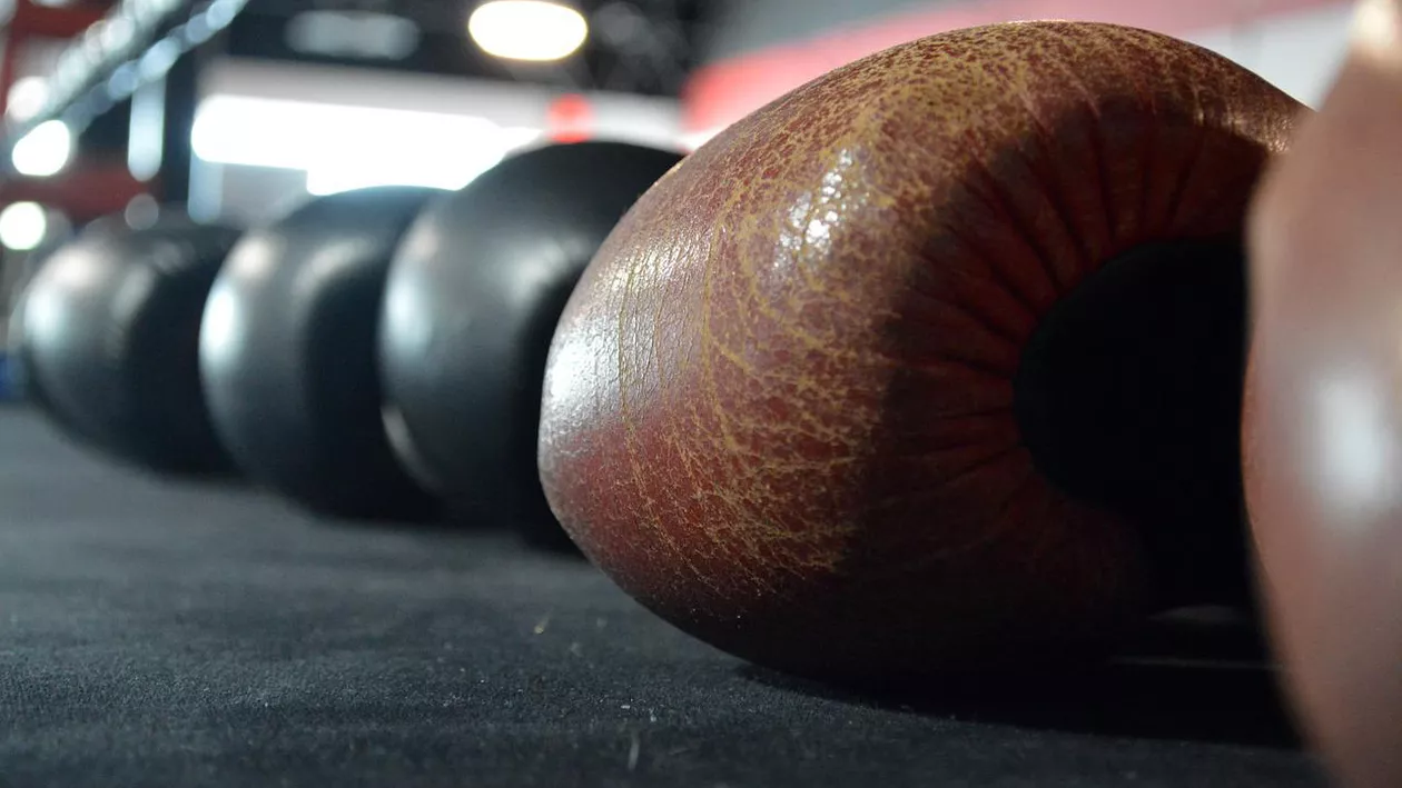 A murit Simiso Buthelezi, boxerul care a luptat cu un adversar imaginar. Ce au descoperit medicii când a fost dus la spital (VIDEO)