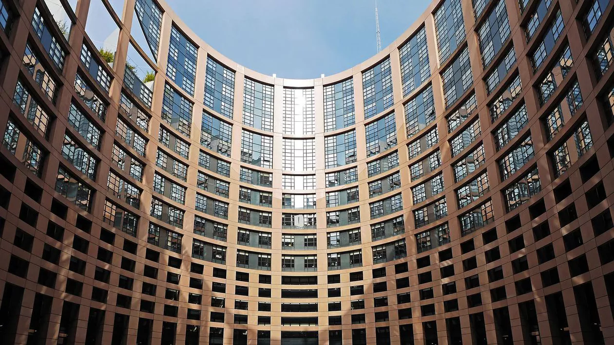 Qatargate. Scandalul de corupție capătă amploare și vizează tot mai mulți europarlamentari