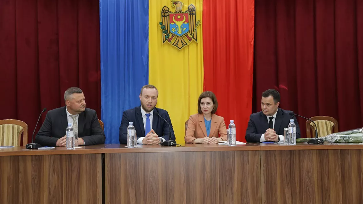 Noul șef al serviciului de informații din Republica Moldova deține și cetățenia altui stat. Alexandru Musteața: „La fel cum au circa un milion de cetățeni”