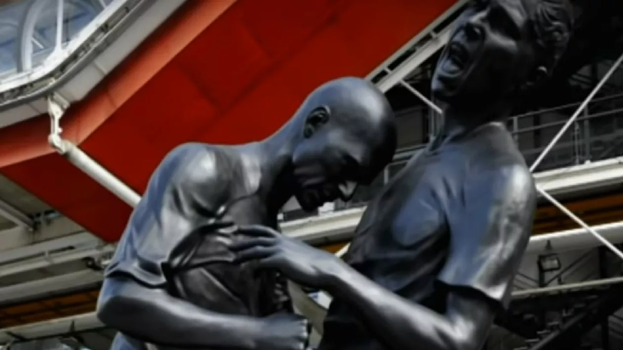 Qatar va reinstala statuia lui Zidane care a stârnit proteste în 2013