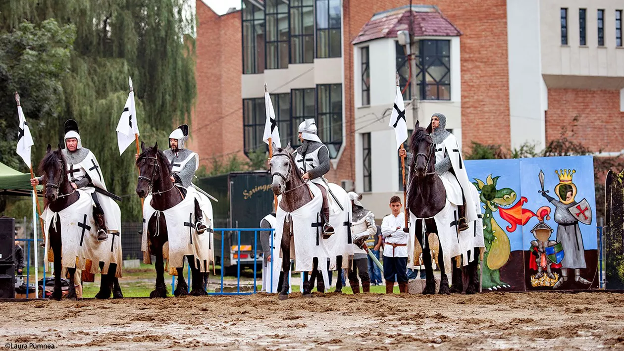Festivalul „Sighișoara Medievală” așteaptă în week-end peste 15.000 de turiști / Programul complet al evenimentului