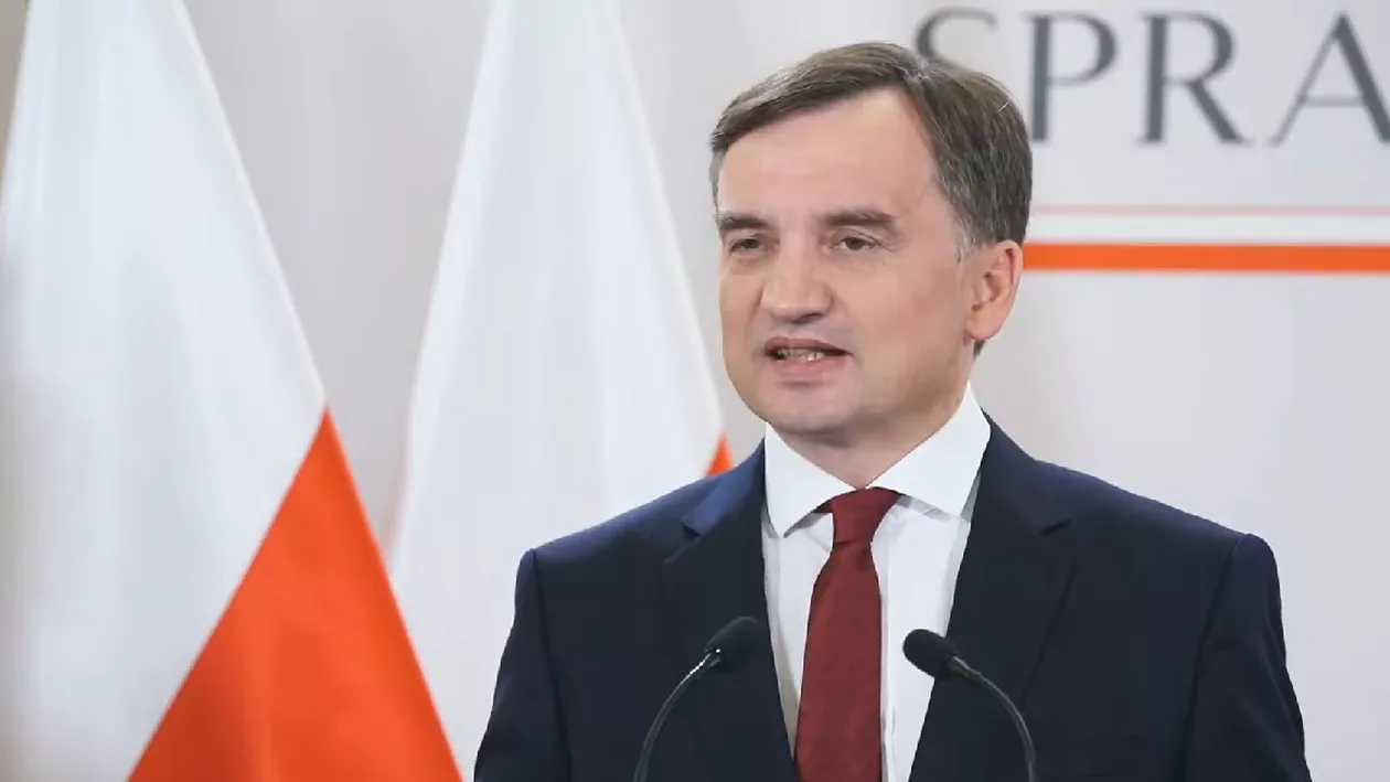 Glumele pe seama Bisericii Catolice ar putea fi pedepsite cu doi ani de închisoare, în Polonia