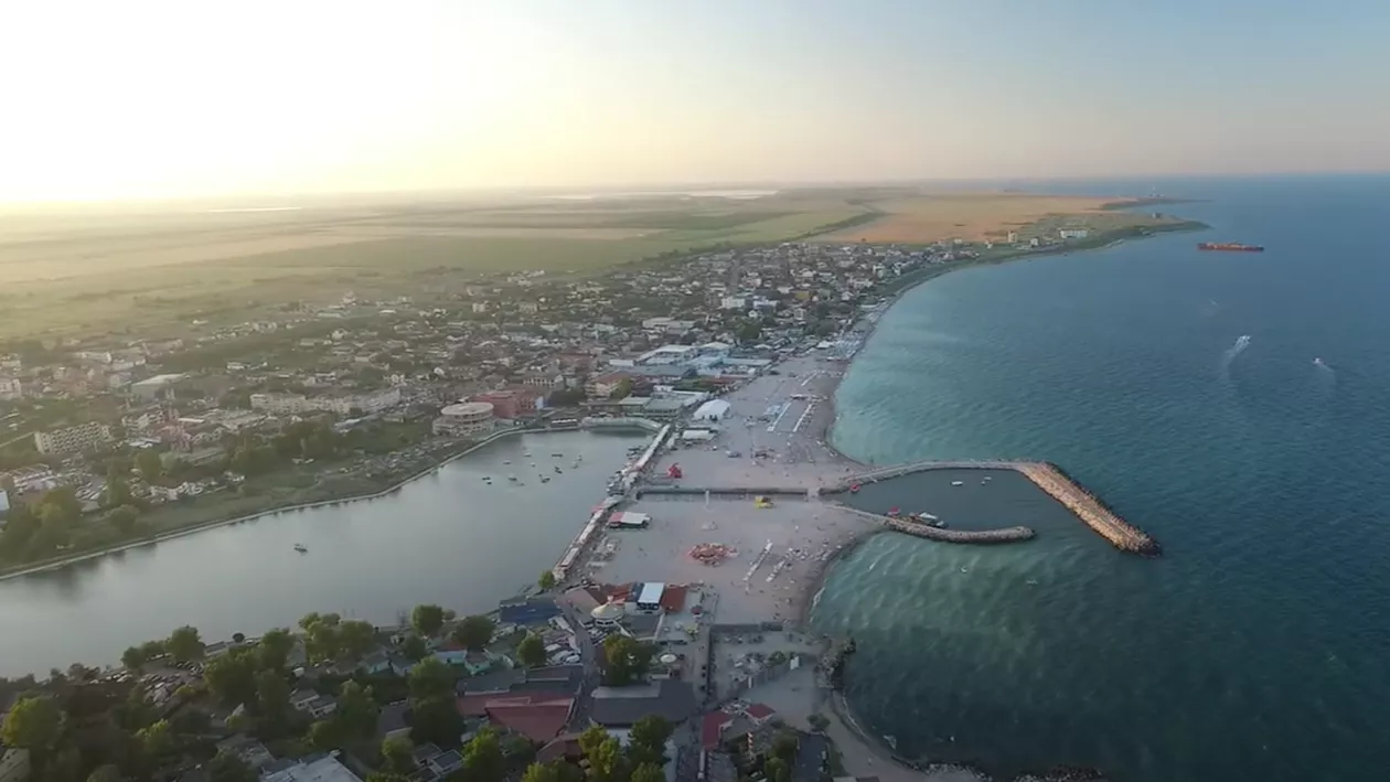 Mamaia, dată uitării de români, în timp ce Costineștiul înflorește