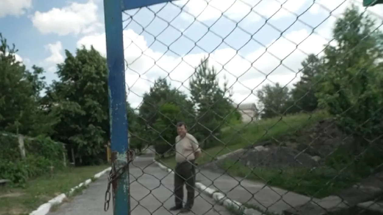 Un reportaj BBC dezvăluie abuzuri asupra copiilor și tinerilor cu dizabilități din Ucraina și face paralele cu fostele orfelinate din România