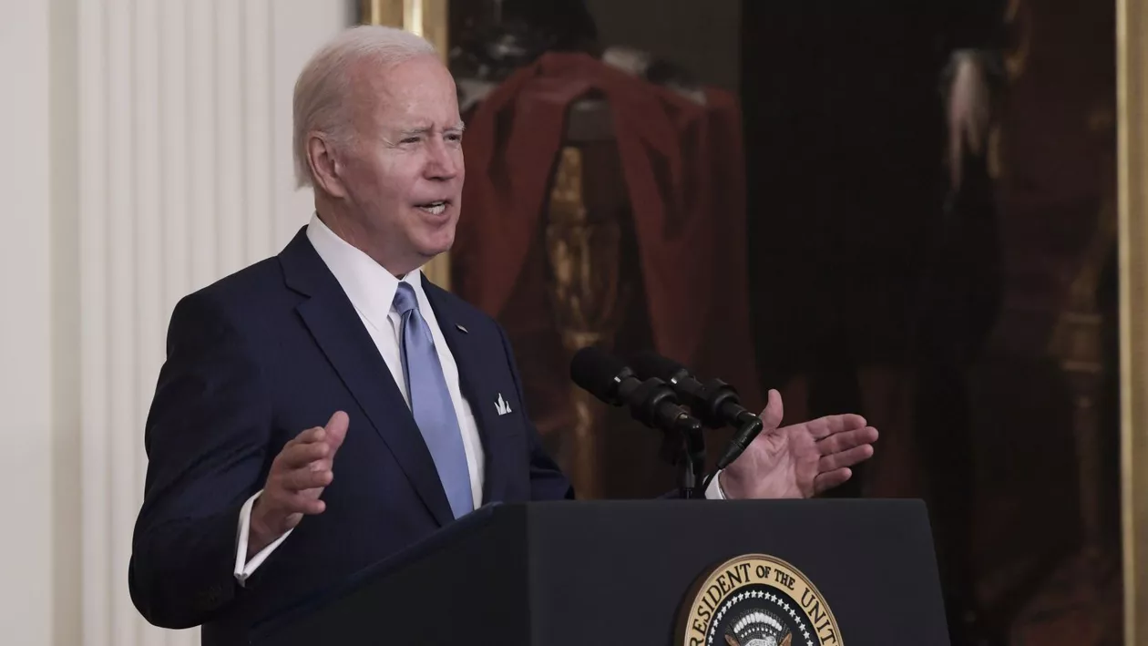 Joe Biden este „hotărât” să interzică armele de asalt în SUA