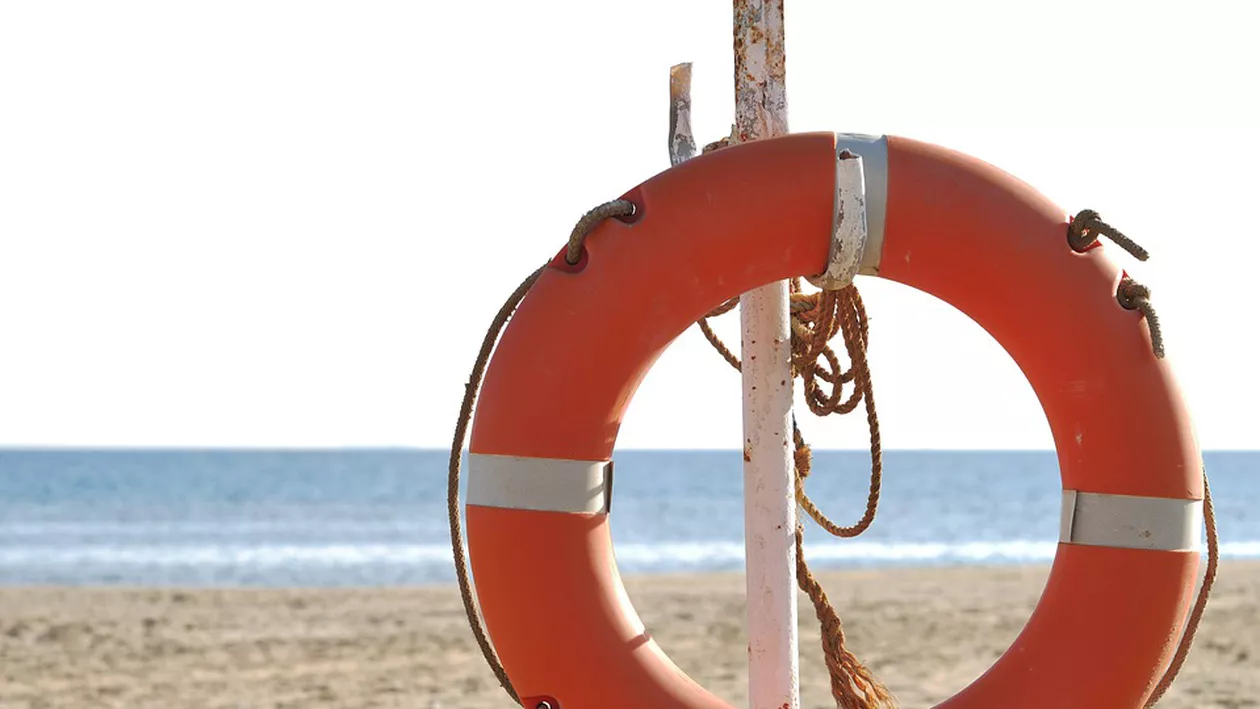 Un tânăr s-a înecat, la Mamaia, sub privire fratelui său