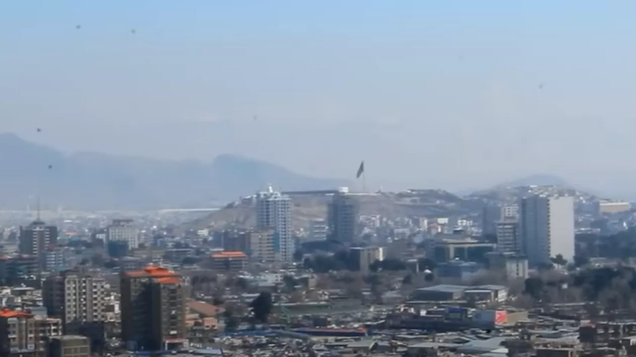 Explozie uriașă la o moschee din capitala afgană, Kabul: Cel puțin 20 de persoane au murit