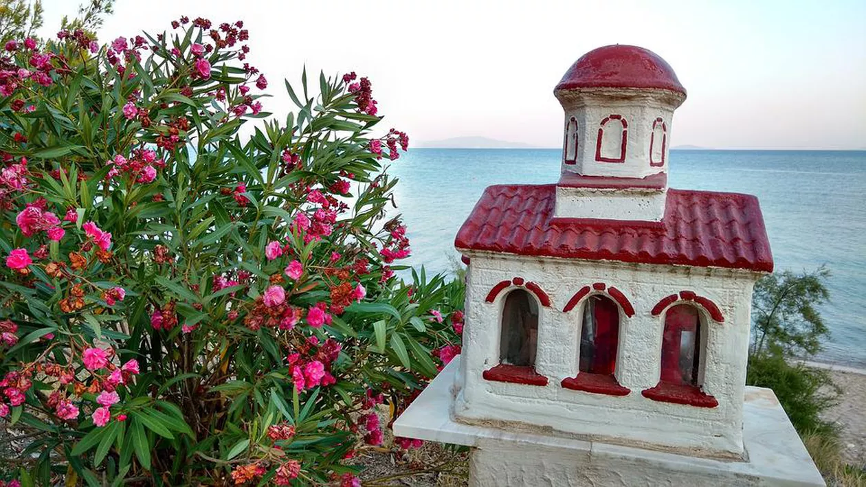 Cât costă o casă în Halkidiki? Tot mai mulți români vor să-și cumpere locuințe în Grecia