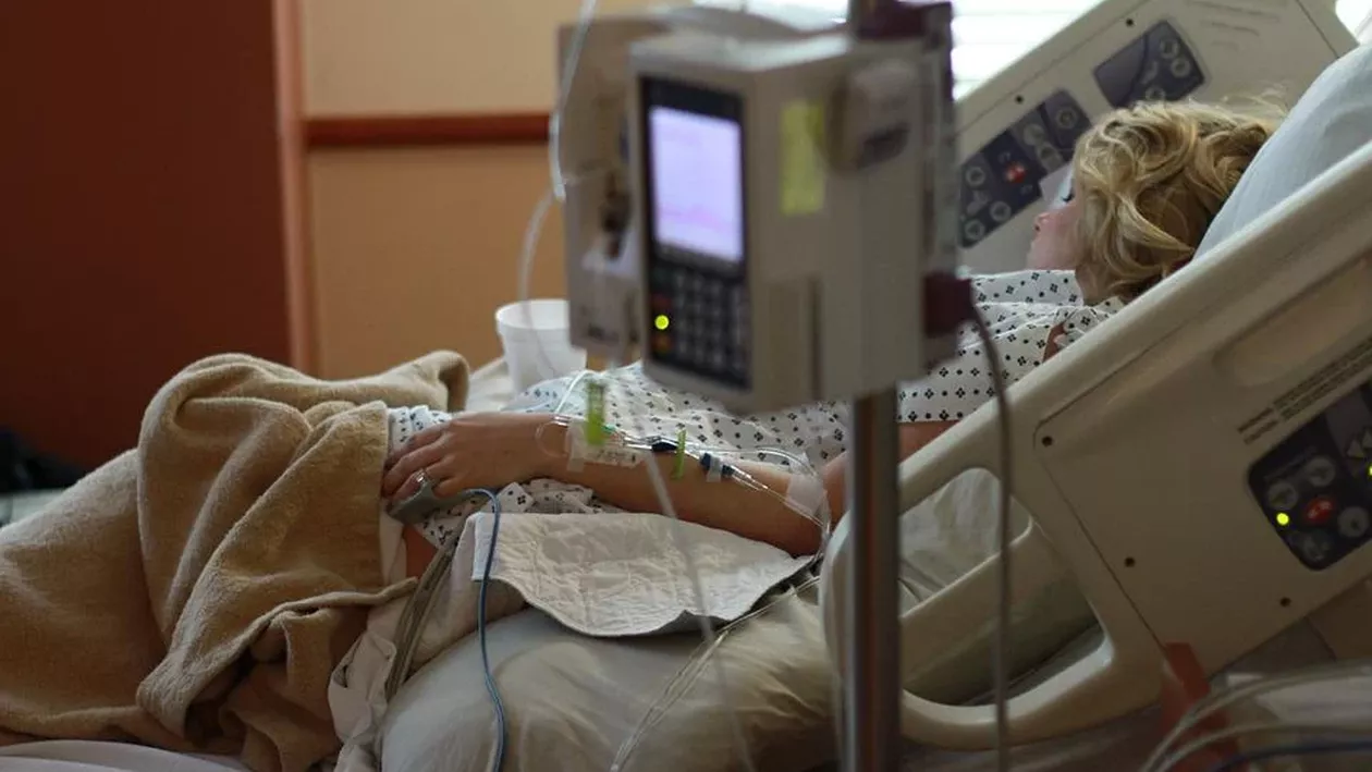 După ce s-a îngrășat 40 de kg în 10 luni, o femeie a ajuns pe mâna medicilor. Acolo a primit o veste de necrezut / Ce i-au spus aceștia