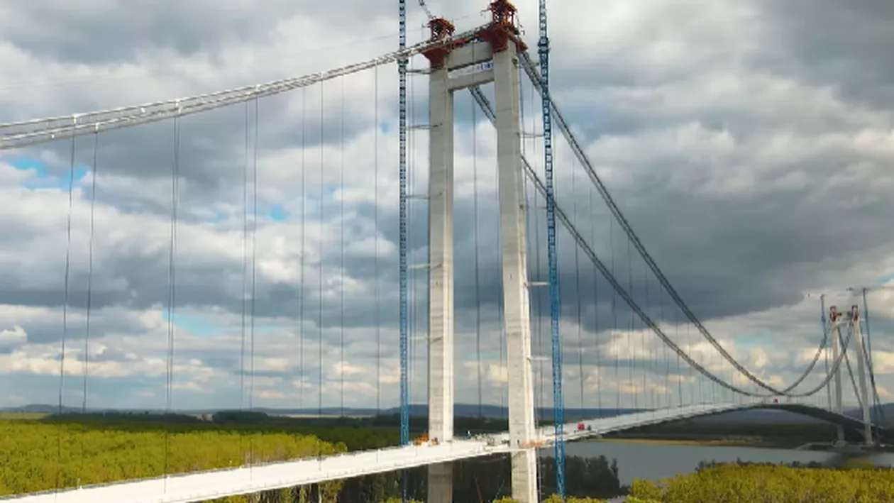 Ionel Scrioșteanu: Podul suspendat peste Dunăre nu va fi finalizat în luna decembrie 2022 (VIDEO)