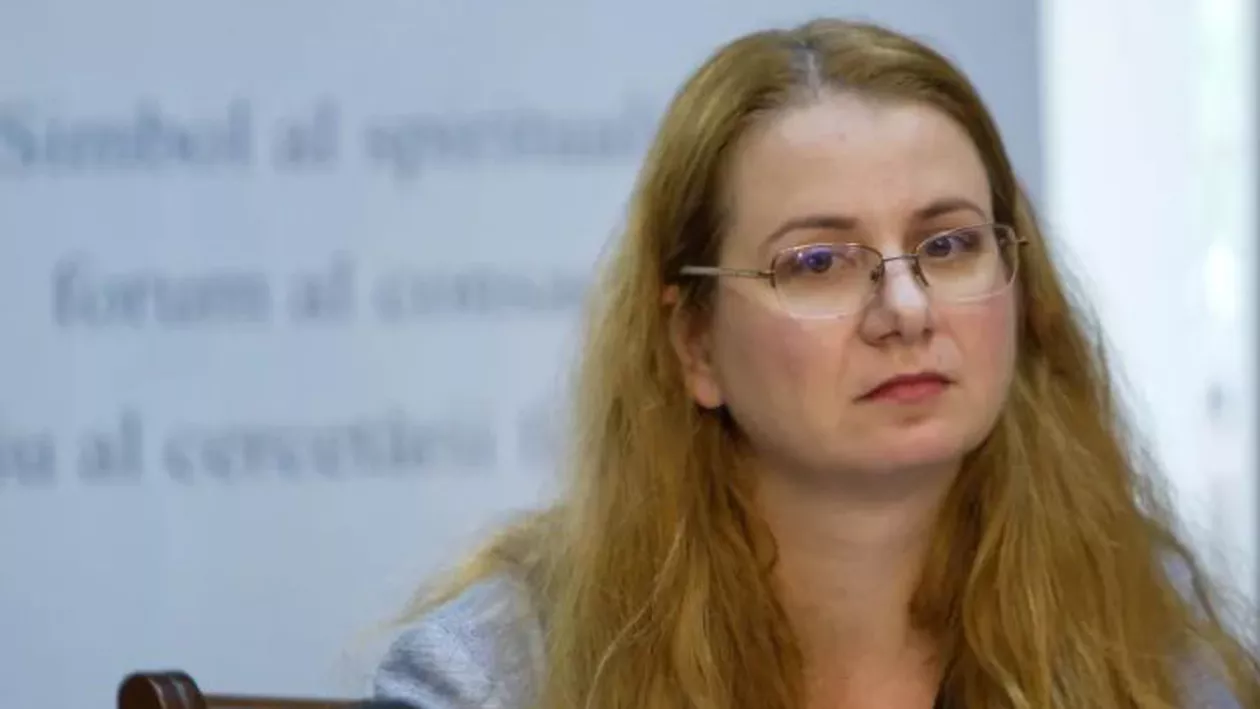 Ligia Deca spune că Legile Educației „au trecut prin toată procedura de consultare publică”. Tot ministrul afirmă că „în momentul în care procesul de consultare din coaliţie se va finaliza, legile vor fi făcute publice”