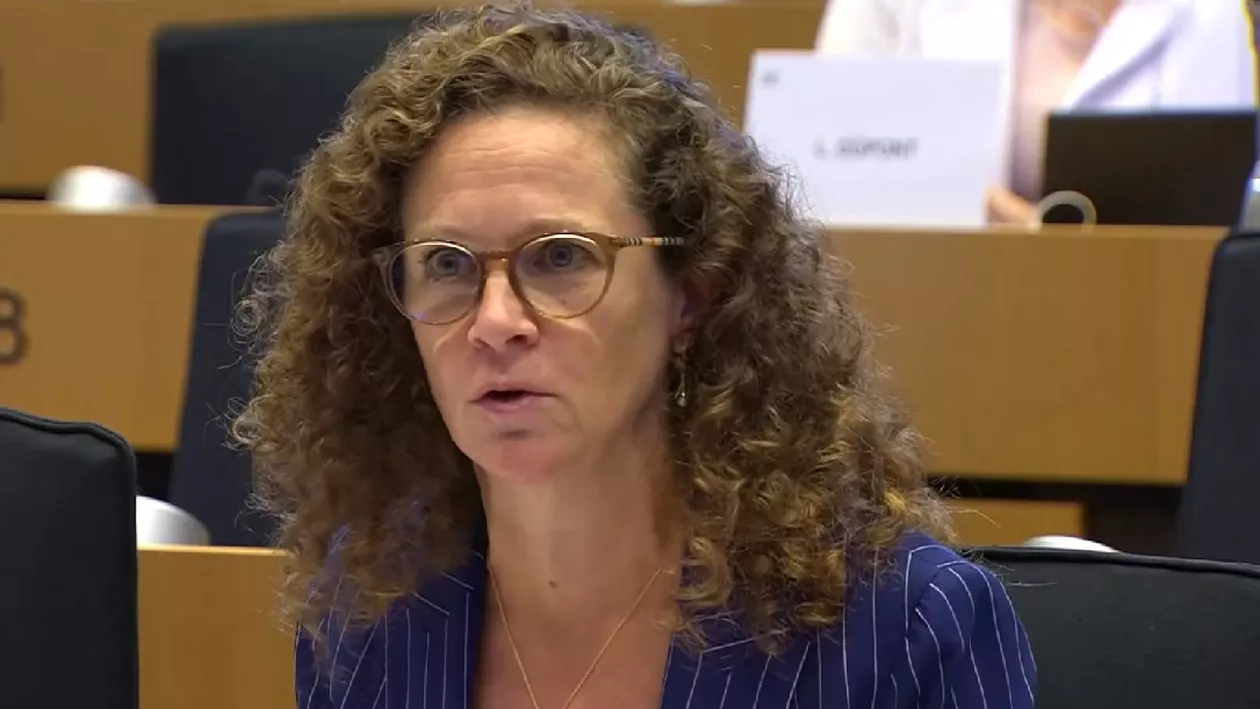 Europarlamentar olandez: „Îmi este rușine că țara mea blochează accesul României la Schengen!”