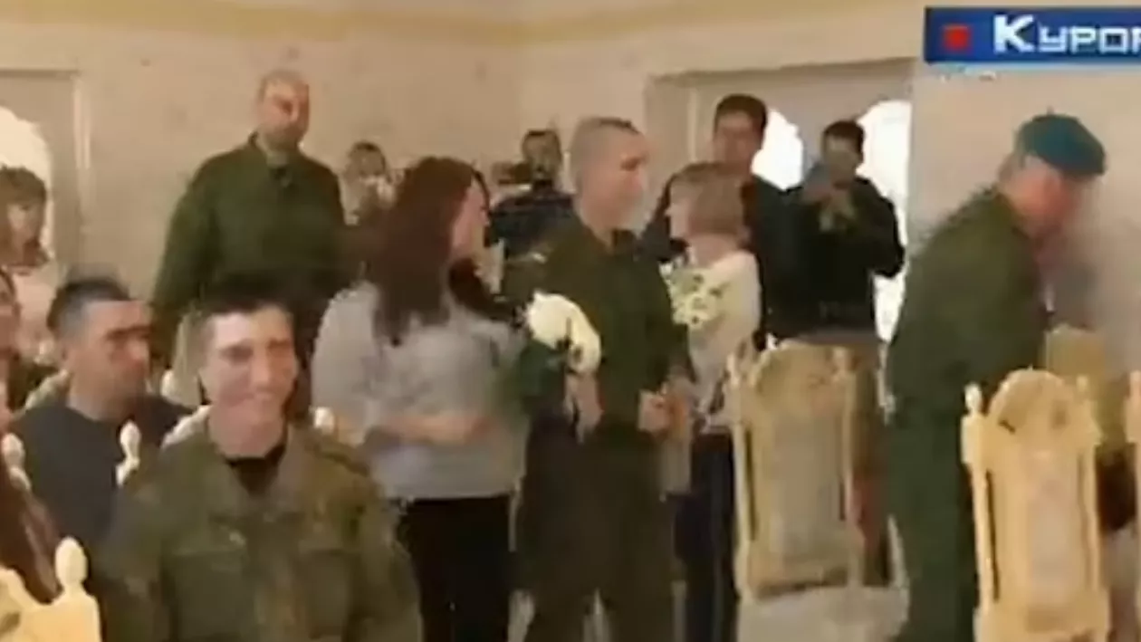 Nunți organizate în masă în Rusia pentru bărbații mobilizați să lupte în Ucraina
