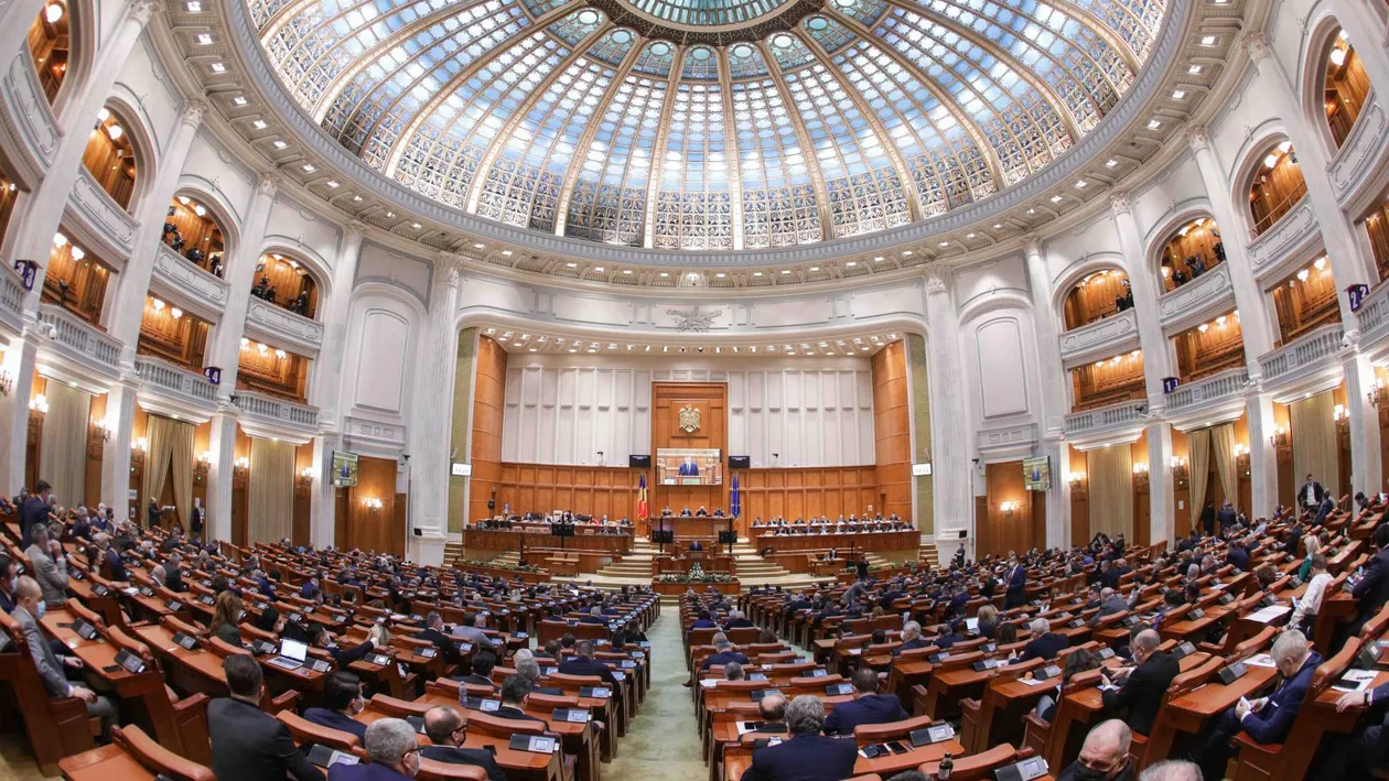 Parlamentarii au votat: noi amenzi pentru șoferi, de până la 14.500 lei. Le poate da chiar Poliția Locală. Află ce prevăd noile schimbări normative