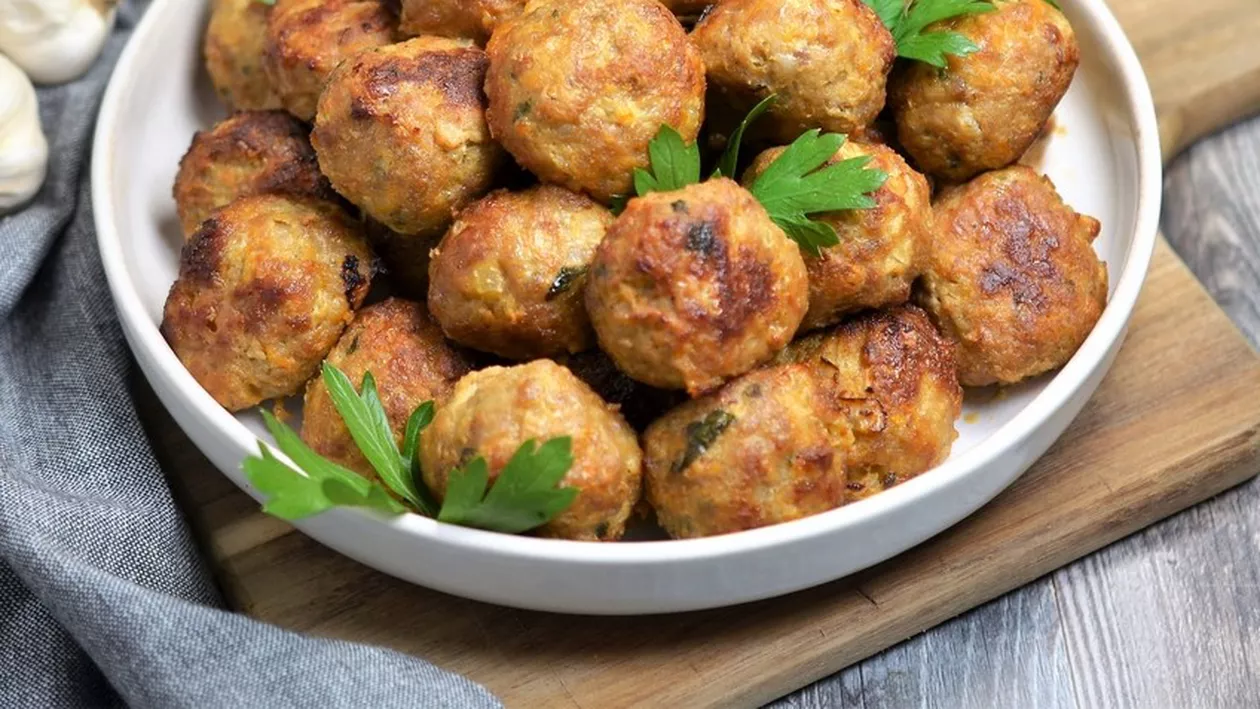 Lidl retrage de la vânzare chifteluțe posibil infectate cu Listeria