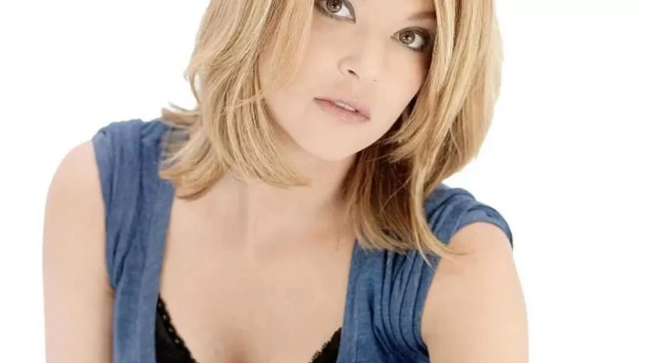 S-a stins, la doar 47 ani, actrița Nicki Aycox. Inițial a crezut ca are Covid