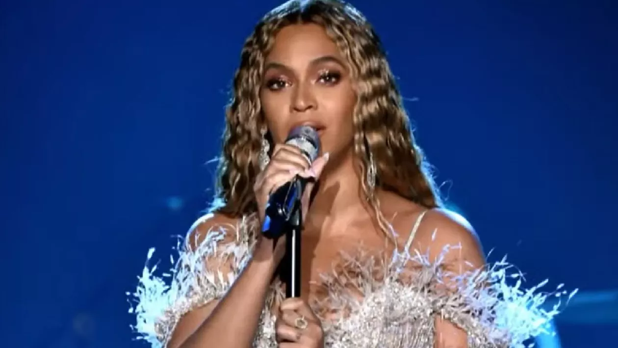 Beyoncé, furioasă în timpul unui concert: Reacția artistei față de un angajat face furori pe internet (VIDEO)