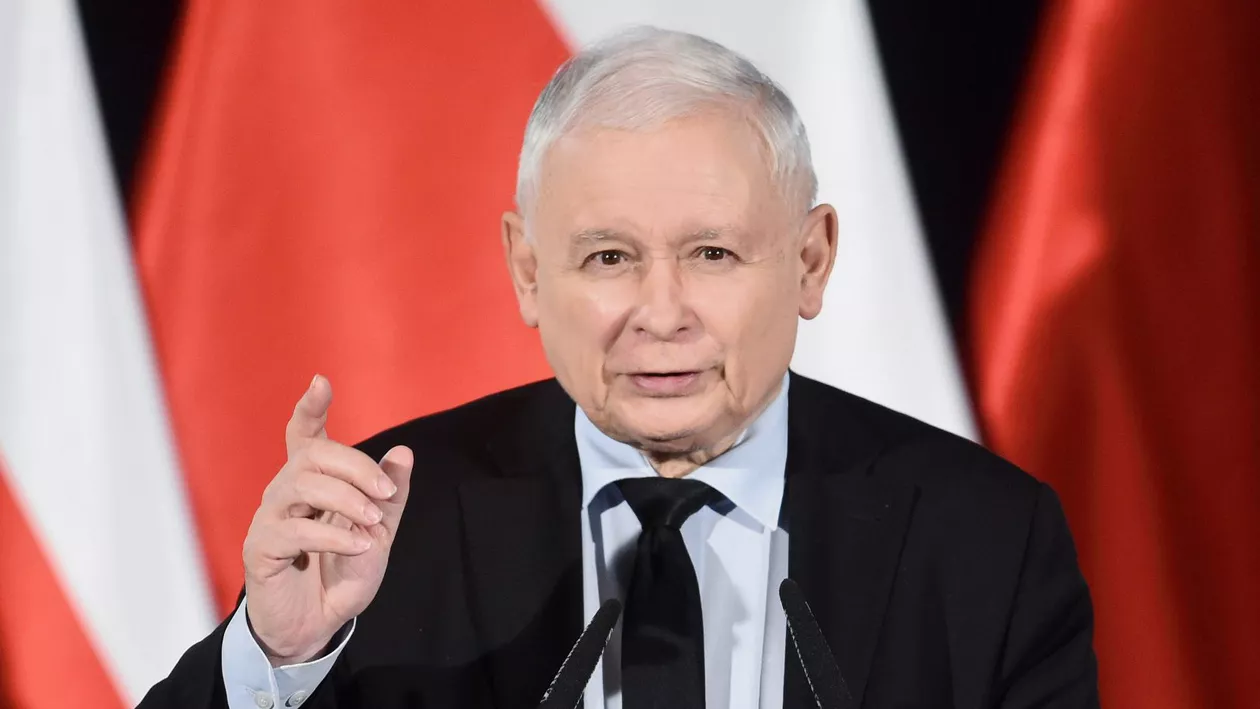Afirmații scandaloase. Liderul conservator polonez a dat vina pe femei pentru criza demografică din țara sa: „Tinerele beau prea mult, de asta nu fac copii” / În Polonia, avortul e interzis aproape complet