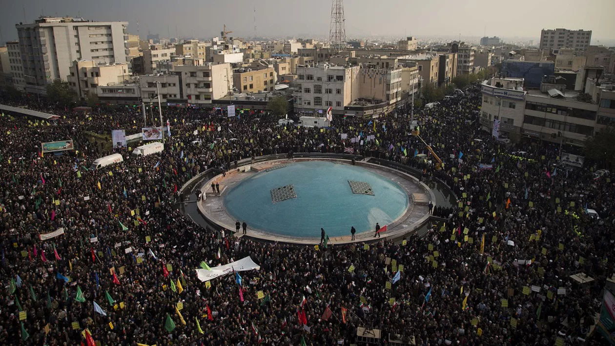 Iranul acuză Israelul și Occidentul de susținerea protestelor. Numeroase victime împușcate după atacuri nerevendicate