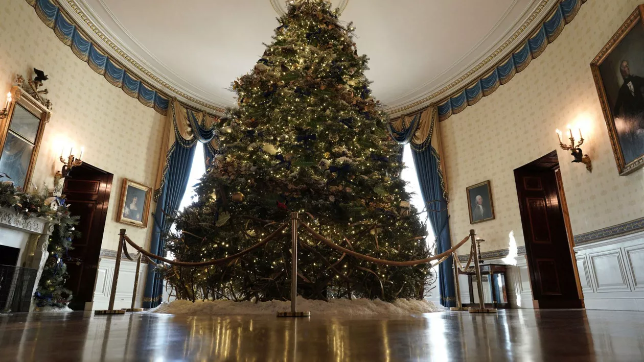 Casa Albă, în straie de sărbătoare! Cum arată decorul de Crăciun ales de Jill Biden (FOTO)