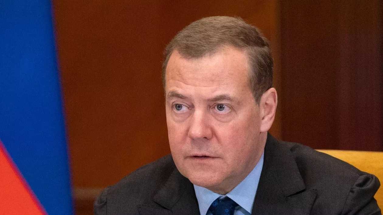 Dmitri Medvedev: Ucrainenii vor alege într-o zi să trăiască într-un „mare stat comun”, în loc să lupte la nesfârşit şi să moară