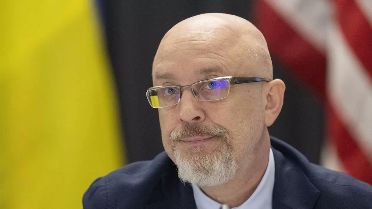 Ucraina plătește 100 de milioane de dolari pentru o zi de război cu Rusia, din fondurile publice, spune fostul ministru ucrainean al Apărării, Reznikov