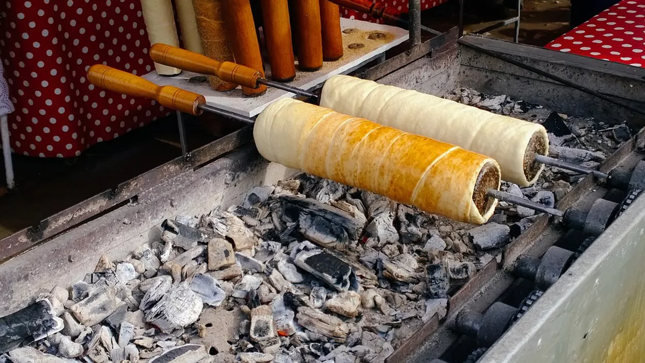 Incredibil: Cât a ajuns să coste un kurtos colac la Târgul de Crăciun din Cluj-Napoca