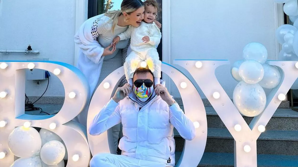 Emily Burghelea a devenit mămică pentru a doua oară. Prima fotografie cu băiețelul de nota 10