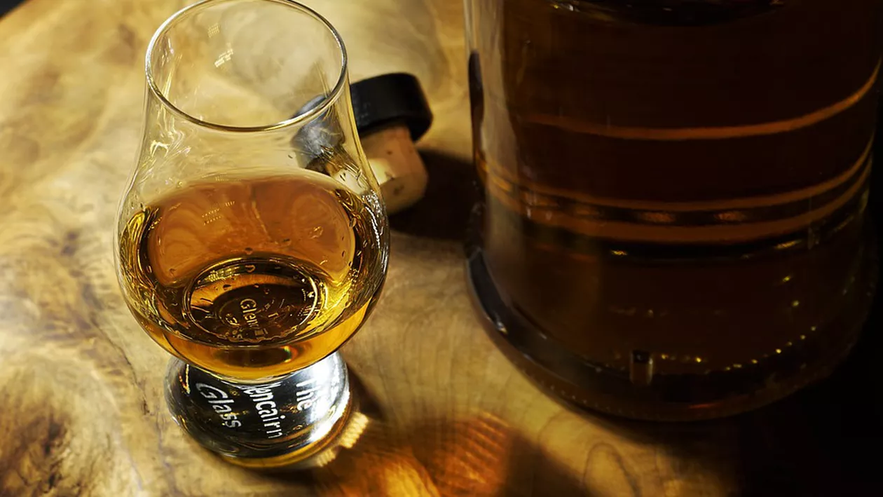 Băuturile spirtoase, mai scumpe în 2023 / Cu cât va crește prețul acestora