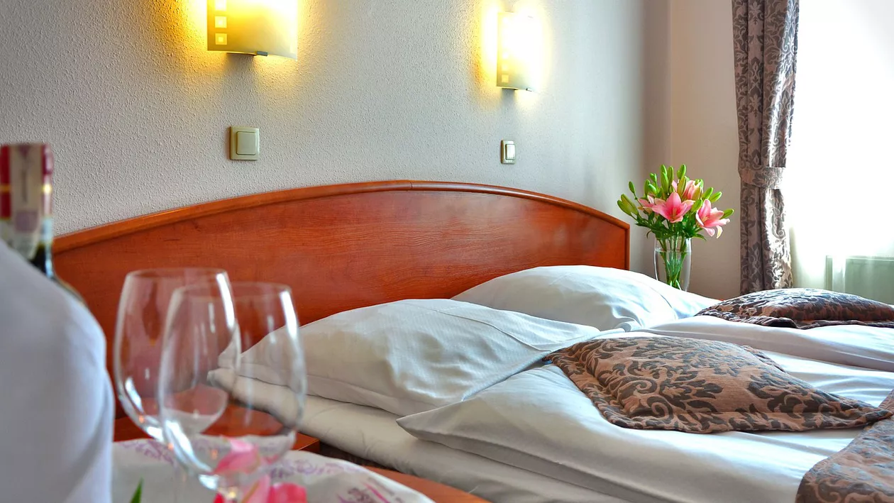 Minivacanța de Ziua Națională 2023. Hotelierii au pregătit ofertele pentru turiști