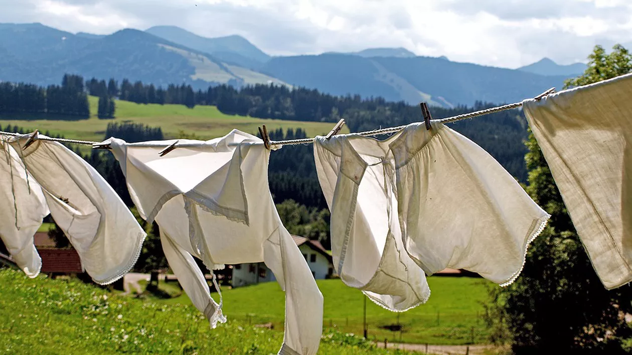 Câte zile după Bobotează nu poți spăla rufe / Nu toți creștinii știu acest lucru