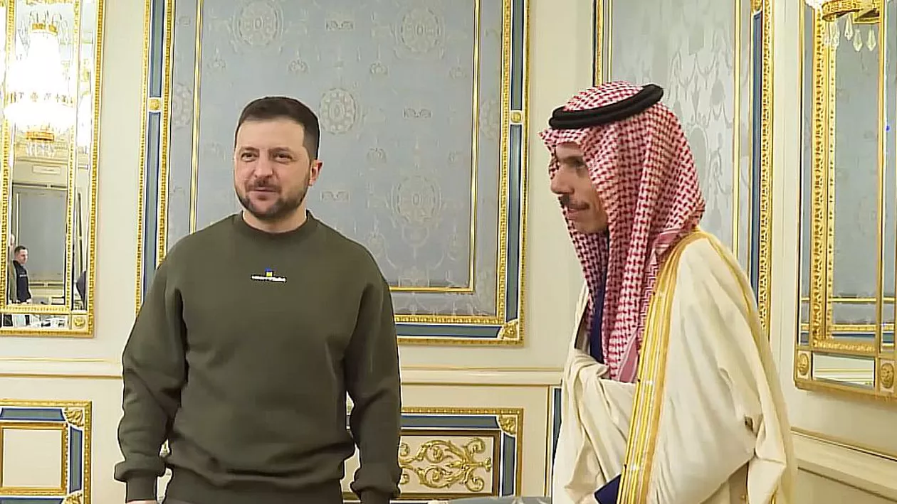 Vizită istorică la Kiev: Ministrul de Externe al Arabiei Saudite a anunțat un ajutor umanitar de 400 milioane dolari (VIDEO)
