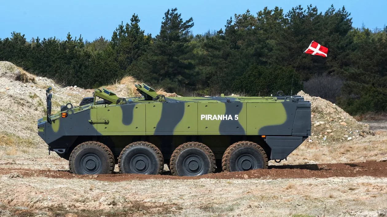 MApN vrea să cumpere 150 de blindate Piranha 5: Vor fi produse în România
