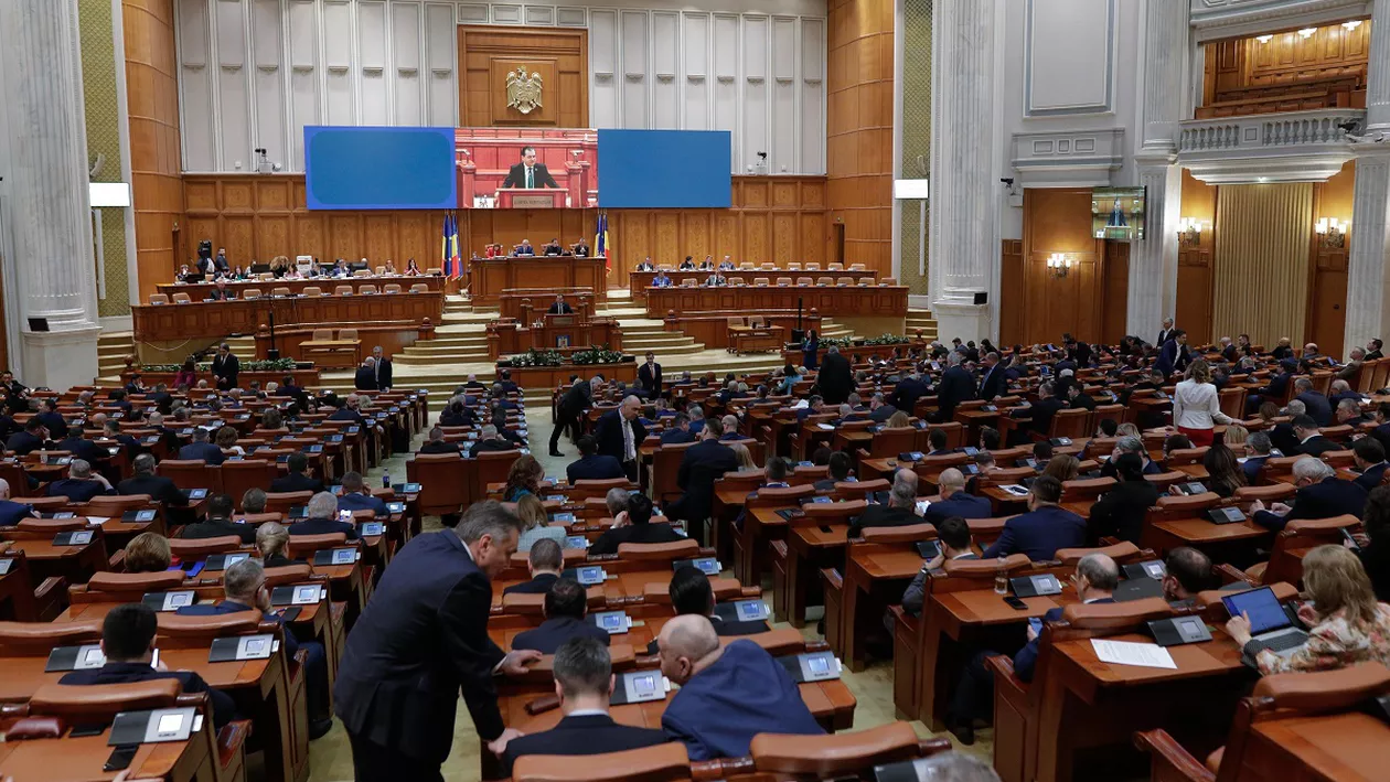 Deputații au stabilit că la o adresă nu pot fi înregistrate cu buletinul mai mult de 10 persoane, cu excepția familiei extinse